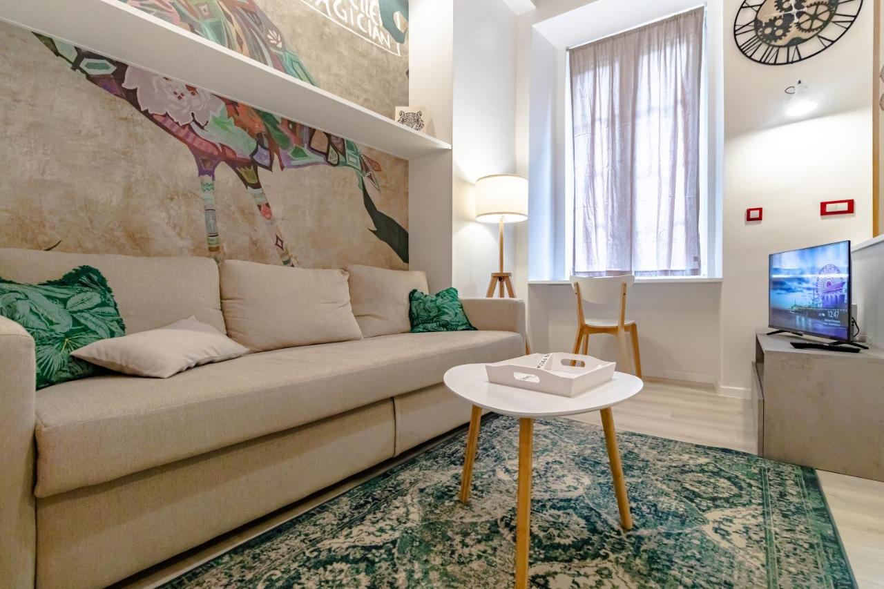 Green Gallery On A Main Square Apartment Загреб Екстериор снимка